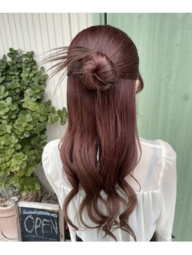 ヘアーレクスアリイ(Hair Lex Alii) ハーフアップ×カチモリスタイル