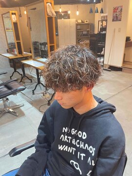 ディオ 町田店(DIO) フワッとツイストスパイラル【メンズパーマ】
