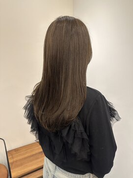 リリアーナ(LILIANA) 池袋 髪質改善 イルミナカラー レイヤー オリーブブラウン♪