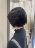 前髪あり｜ショート｜ショートボブ｜20代30代40代50代｜小顔