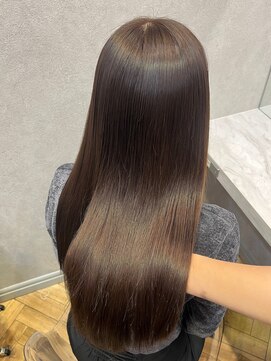 ロンド フィーユ(Lond fille) オリーブグレー髪質改善/黒髪/小顔/くすみベージュ/銀座 ■