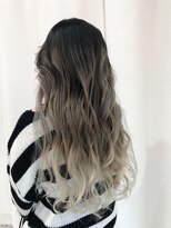 アービング(a'bing) 外国人風シルバーアッシュグラデーションカラー【西院】