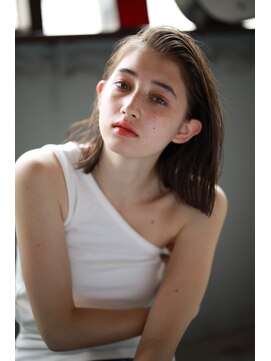 クロム(Chlom) Chlom☆　フォギーベージュミディ　TEL 0425125655