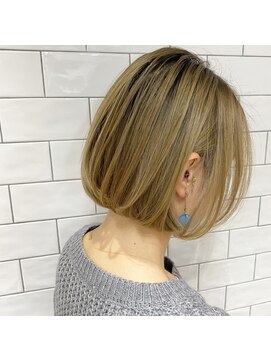 ループウエスト(LOOP WEST) 柔らかミニボブ