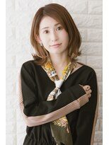 ノイン(noine)&nbsp;派手じゃないけど、おしゃれであか抜ける冬３