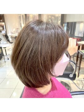 トレボー 聖蹟桜ヶ丘店 丸みボブ