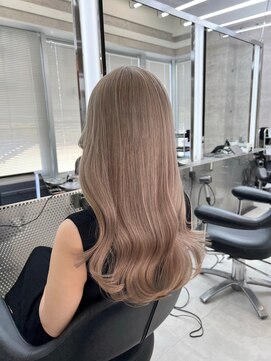 イキ 表参道(iki omotesando) 大人ガーリー/モード/チョコレート[表参道駅]