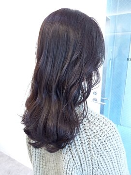 アナ ラーナ(Anna Lanna) ラベンダーベージュ×ナチュラルレイヤーカット