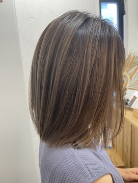 ロア インターナショナル 新宿店(LoA International) 派手すぎない大人バレイヤージュ