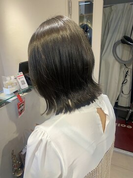 テトラ バイ ネオリーブ 横浜西口店(tetra by neolive) ＊オリーブグレージュカラー＊[横浜/横浜駅］