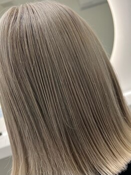 ブルージュ ヘアー(Brugge hair)の写真/透明感・再現性の高いカラー＊手触りのいいさらさらな質感の発色の良さ・色持ち◎な理想の色味に！