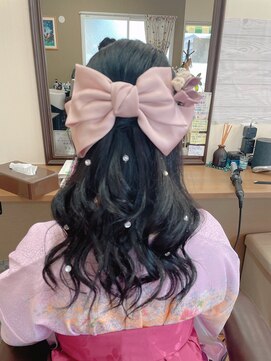 サロンドミナ(SALON DE MINA) カールダウンスタイル