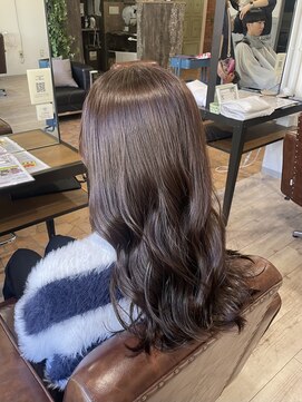 サンバイセライロ 千葉(SAN. by celilo) 艶カラー【千葉駅】