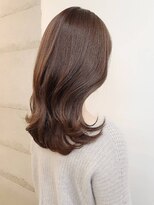 フォンズ(FONS)&nbsp;暖色系ベージュカラー ヌーディーベージュ モテ髪カタログ