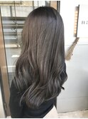 肌が綺麗に見える透明感カラー