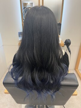  リュクスバトーバイトリコ 船橋南口店(Luxe BATEAU by tricot) ブルーグラデーション