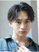フェザーショートセンターパートフェザーパーマニュアンスパーマ