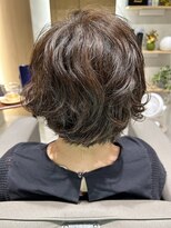アニカ(anicca)&nbsp;ゆるふわパーマ　ショートボブ　40代/50代/60代/
