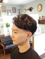 ディーアイジーカットクラブ(DiG CUT CLUB) テーパーフェード緩めパーマ