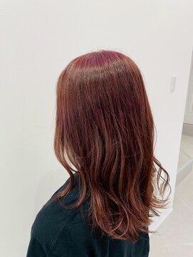 ピンクブラウン