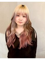 シーン バイ ラッド(SCENE by RAD)&nbsp;ナチュラルレイヤーロングの大人可愛いグラデショート艶感