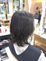 ロッコ 船橋駅(Rocco)&nbsp;跳ねるお悩みを活かしたミディアムパーマ【船橋駅/パーマ】