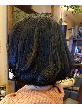 ヘアーリゾートカタカタ Hair Resort kata‐kata ワンカールの大人ボブ