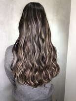 テテ(TETE) バキバキハイライト 長堀橋×心斎橋