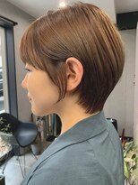 シャムオーツー 国分寺(CHAM:O2)&nbsp;フェザーバング/耳掛けショート/ブリーチ/ミルクティーべージュ