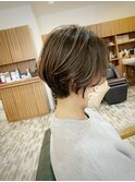 大人ショートボブ/マッシュヘアー/キレイめカジュアル/栗色