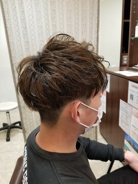 ブランシェ 名鉄小幡駅前店 春にオススメ後ろツーブロック