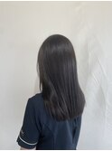 ダークグレージュ 暗髪 韓国風ストレートヘアー