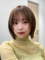 アンアミ シブヤ(Un ami shibuya)&nbsp;ミニボブ/ぱつっとボブ/フェイスレイヤー/オリーブベージュ