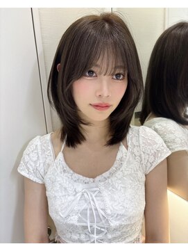 ロンドメリア 天神大名店(Lond Melia) 小顔に見せるヘア/ワンレン/ボブウルフ/ネビージュ/黒髪カタログ