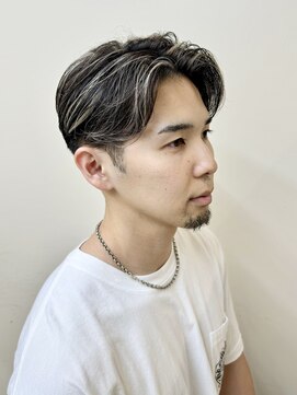 ベック ヘアサロン(BEKKU hair salon) 扱いやすいフェザーパーマ☆メンズセンターパート3Dハイライト