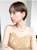 前髪カットおくれ毛ボブショート_ba480771