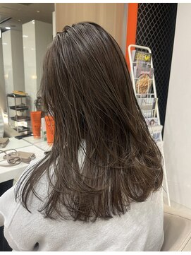 ミングル(MINGLE) 赤み消しグレージュ