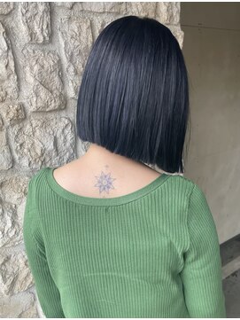 ヒルネ(hirune) 切りっぱなしボブ