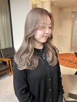 ソワンドブレスセルン 心斎橋(soin de brace cerne)&nbsp;milktea beige / ハイトーンカラー/小顔