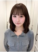 ミルクブラウン フレンチバング レイヤーカット ミディアム