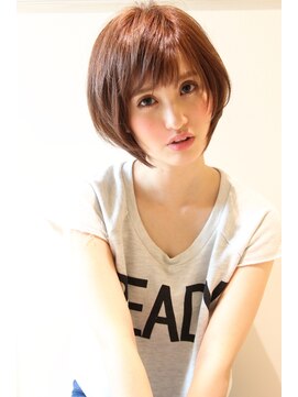 レウナ 外苑前(Reuna) ３０代・４０代に似合うシルエットが綺麗なひし形ボブ