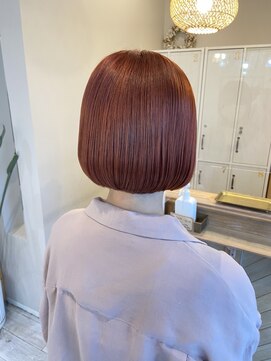 キキ(kiki) ボブ×オレンジ#ベージュカラー#三重