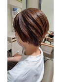 ショート 小顔 骨格補正