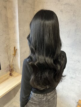 フィル(fil.) ［fil.西村］ダークグレー