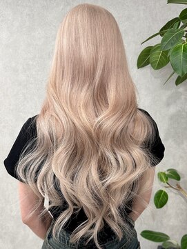 ロウル 渋谷(LOWRL) ホワイトミルクティー/ケアブリーチ/シールエクステ