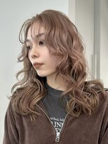 ソル ジングウマエ(SOL JINGUMAE)&nbsp;ミルクティーベージュダブルカラーグレージュカラーハイライト