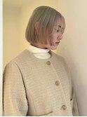 white beige/mini bob
