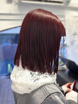 ラレイ ハラジュク(Lalei harajuku) 【白石】ブリーチなしワインレッドボルドー赤髪ボブ原宿春カラー