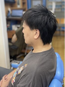 スマイル(Smile)の写真/平日・土曜日/9時30分～受付◎ビジネス街にある理容室で男の身だしなみを整えてワンランク上の男磨きを―。