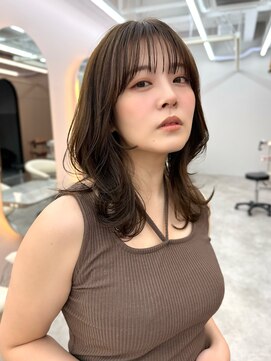 ロンドイディールバンダイ 新潟万代(Lond ideal) ミディアムレイヤーウルフ黒髪